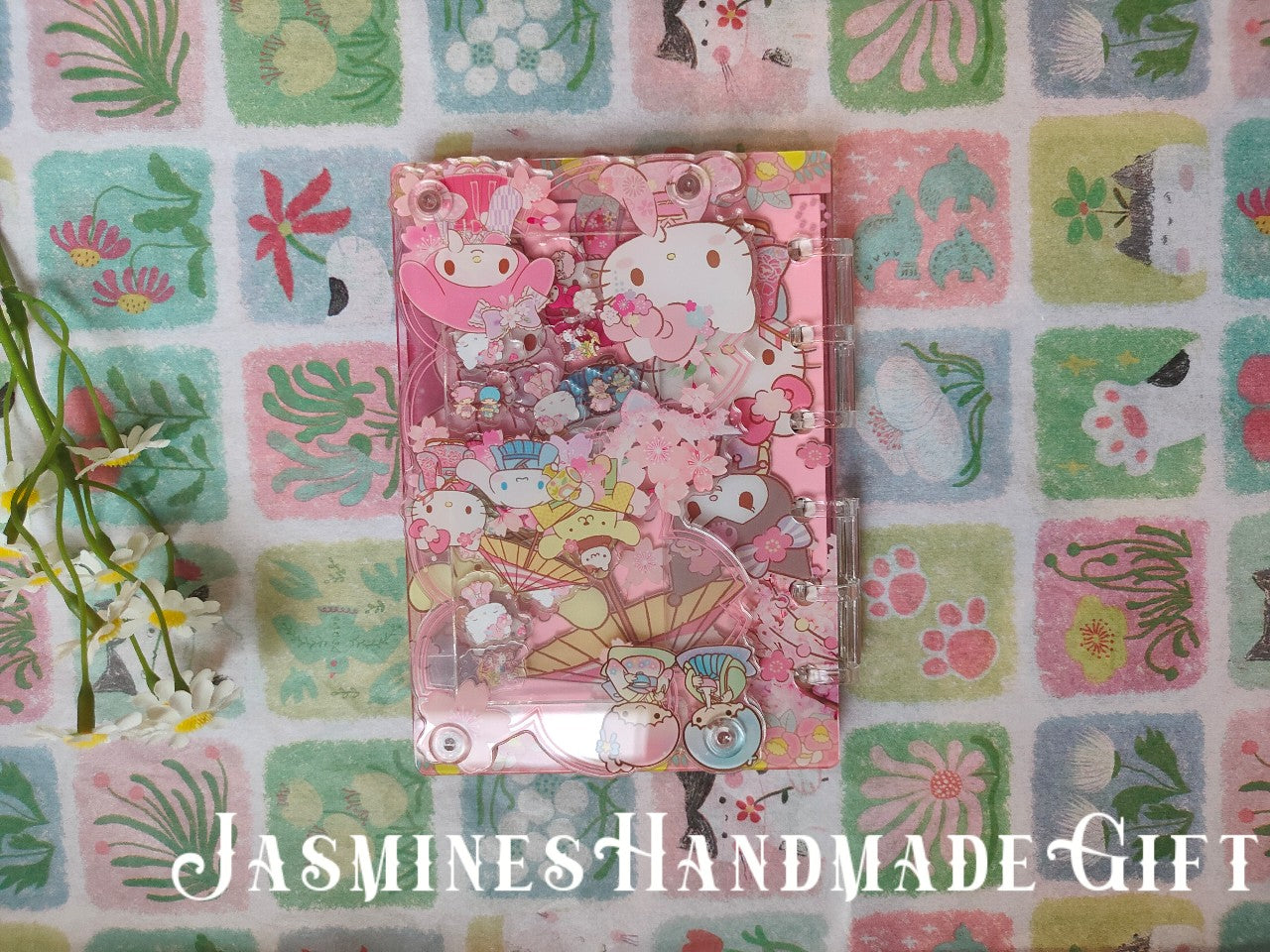 Handmade Kawaii Shake Notebook, Floating Glitter Quicksand Shake Journal, Cute Cartoon Mini Pocket Diary Gift for Girls