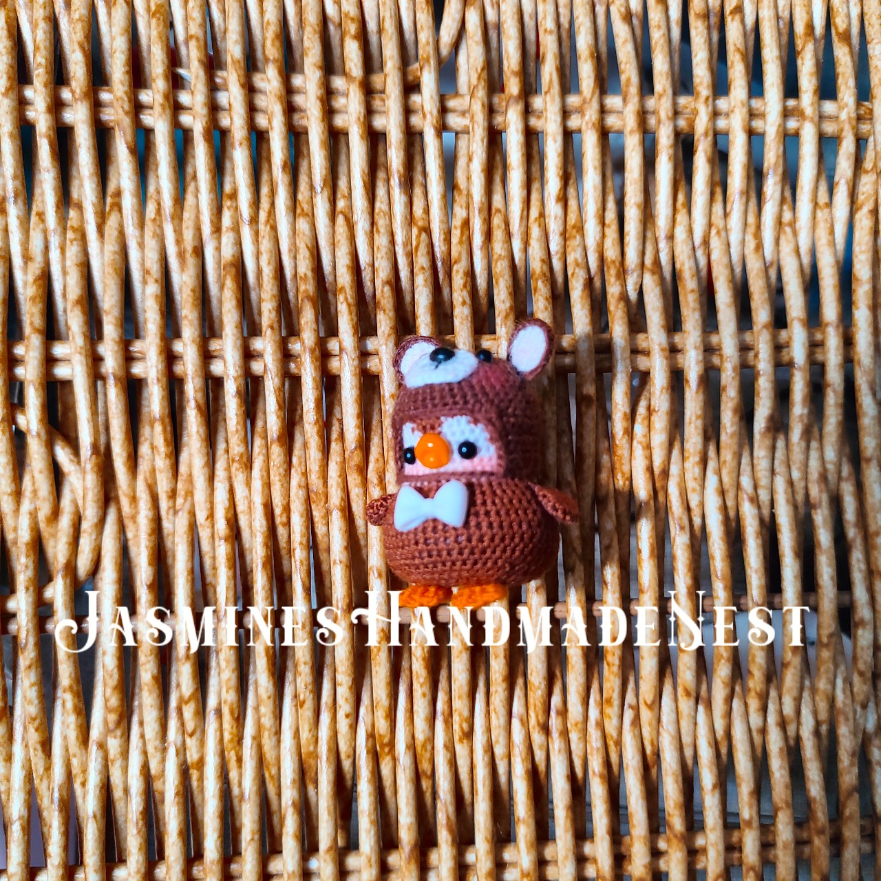 Handmade Mini Crochet Penguin – Micro Amigurumi Plush, Tiny Cute Penguin Doll, Soft Collectible Gift for Kids & Adults