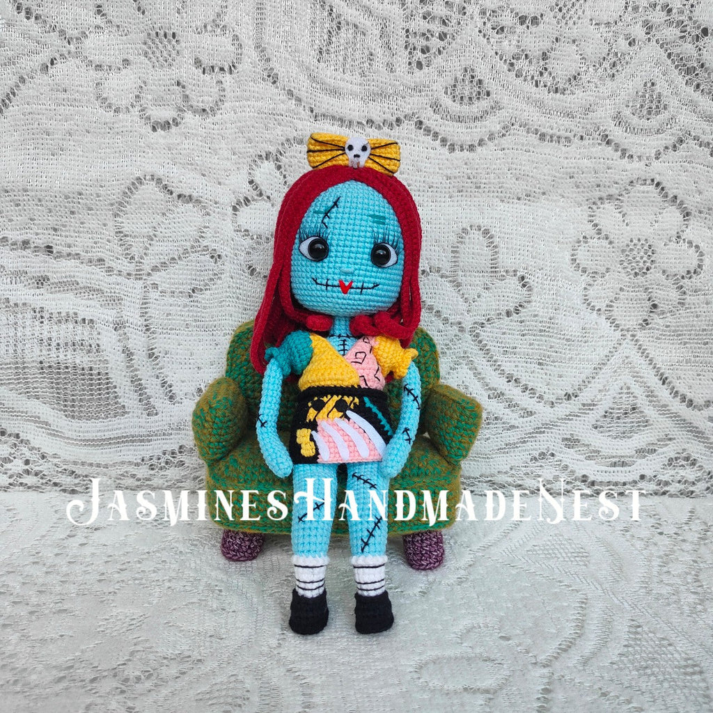 Handmade Crochet Jack and Sally Inspired Dolls – Nightmare Before Christmas Style Amigurumi Plush, Gothic Couple Gift, Halloween Christmas Decor